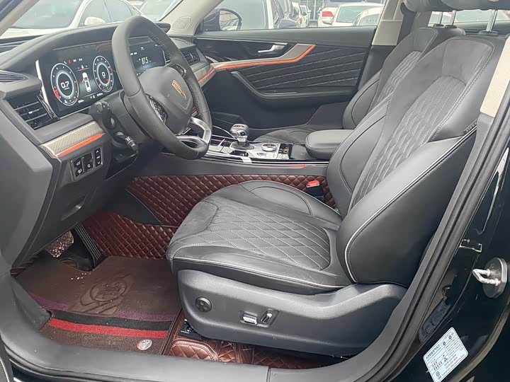 Фото 7 - Hongqi HS5