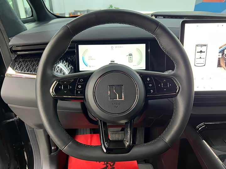 Фото 8 - Zeekr 009