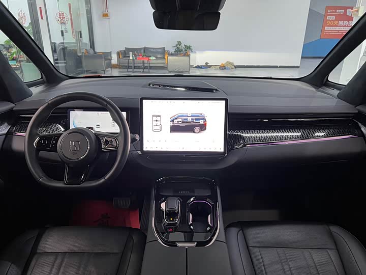 Фото 9 - Zeekr 009