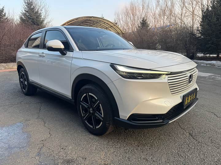 Фото 3 - Honda Vezel