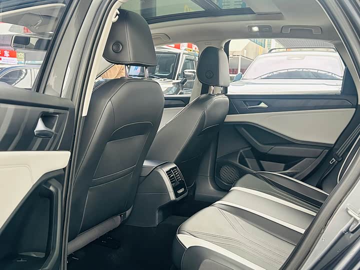 Фото 6 - Jetta VA7