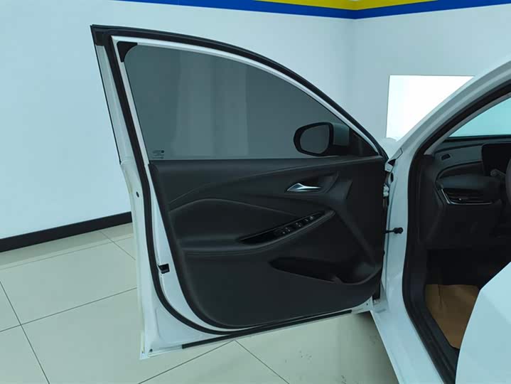 Фото 7 - Buick Verano