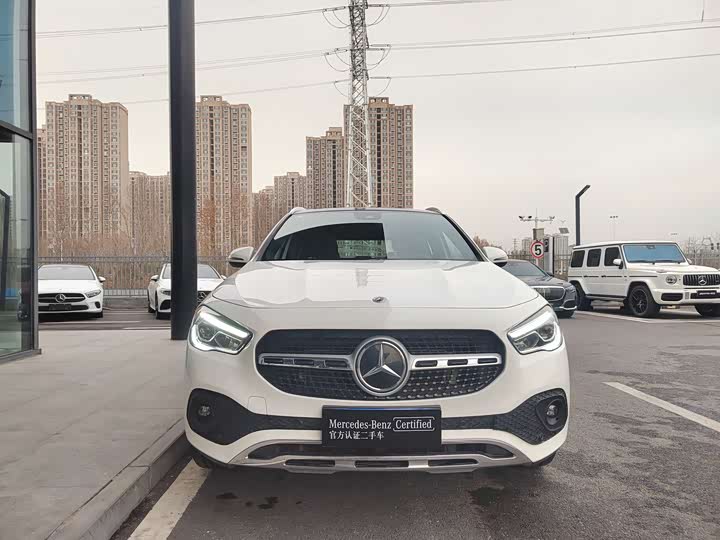 Фото 2 - Mercedes-Benz GLA-Class