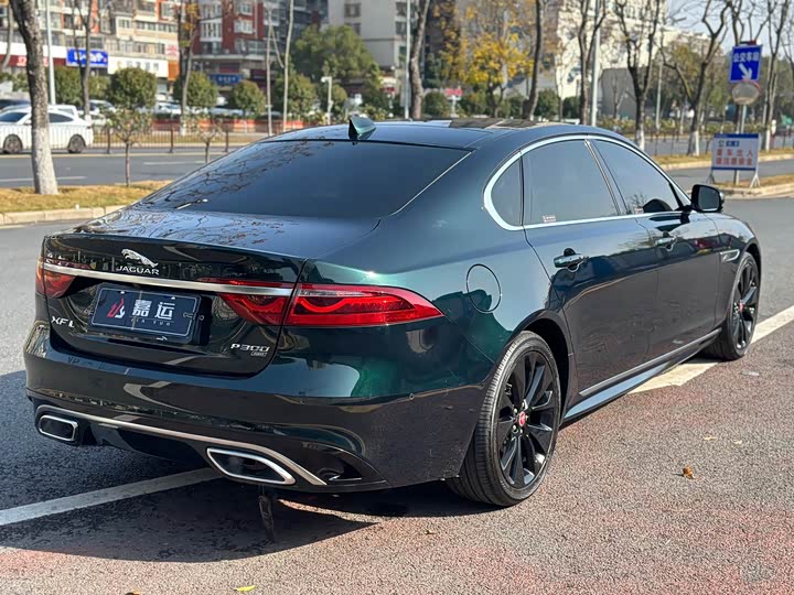 Фото 5 - Jaguar XF L