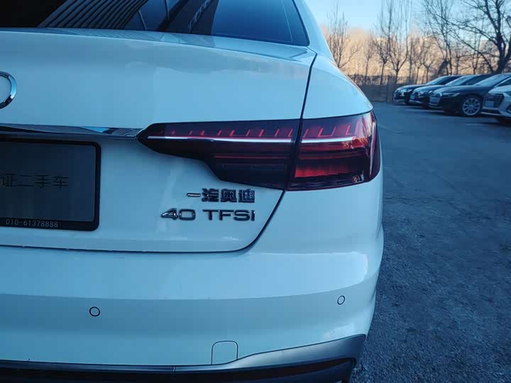 Фото 7 - Audi A4L