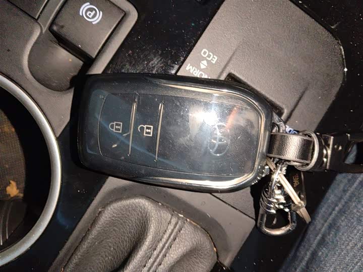 Фото 9 - Toyota Highlander