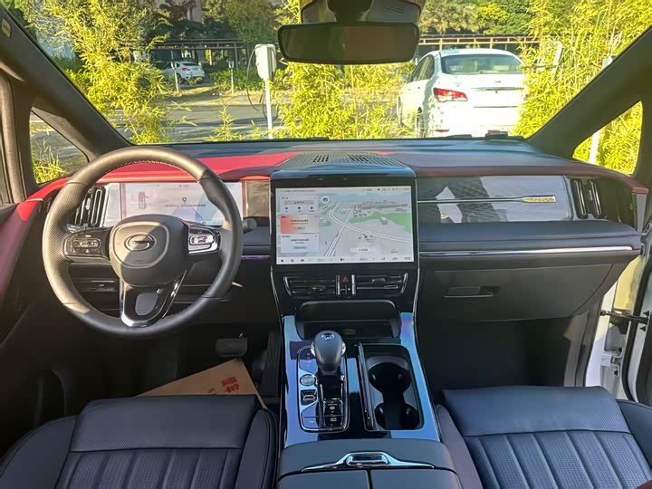 Фото 4 - GAC Trumpchi M8