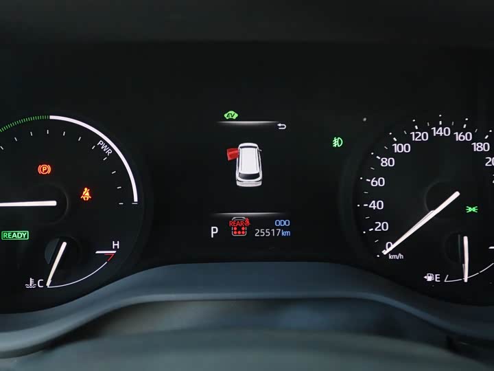 Фото 9 - Toyota Sienna