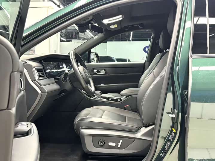 Фото 7 - LiXiang One