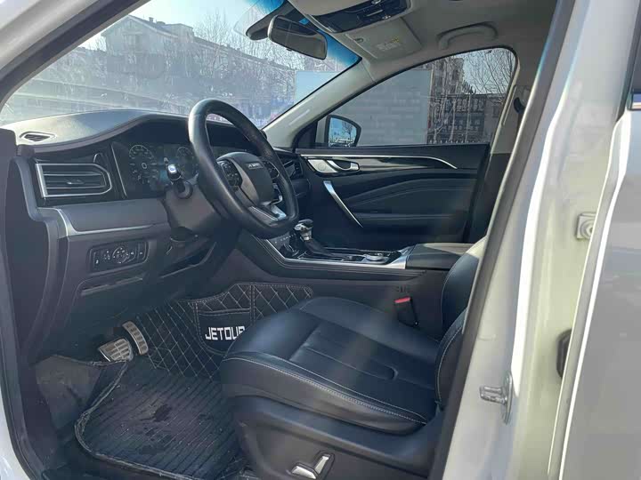 Фото 7 - Jetour X90