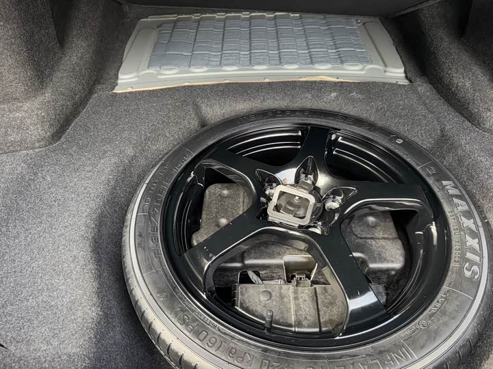 Фото 8 - Cadillac CT6