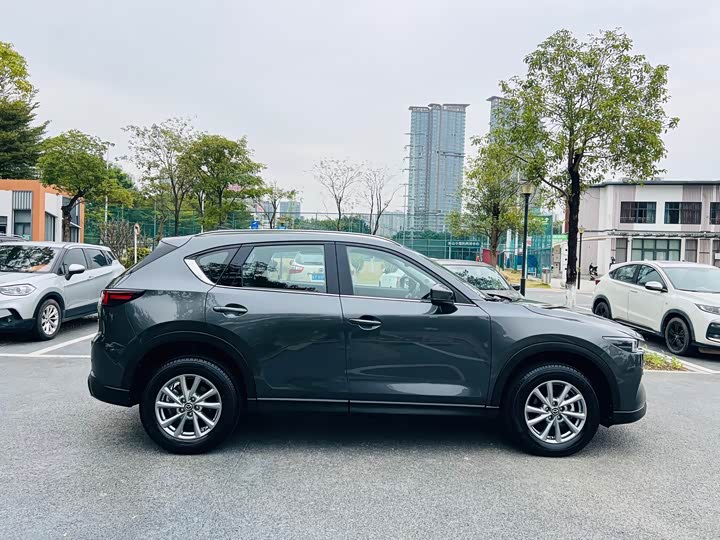 Фото 8 - Mazda CX-5