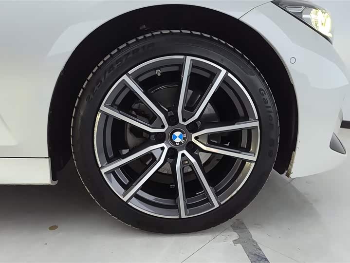 Фото 6 - BMW 3 Series