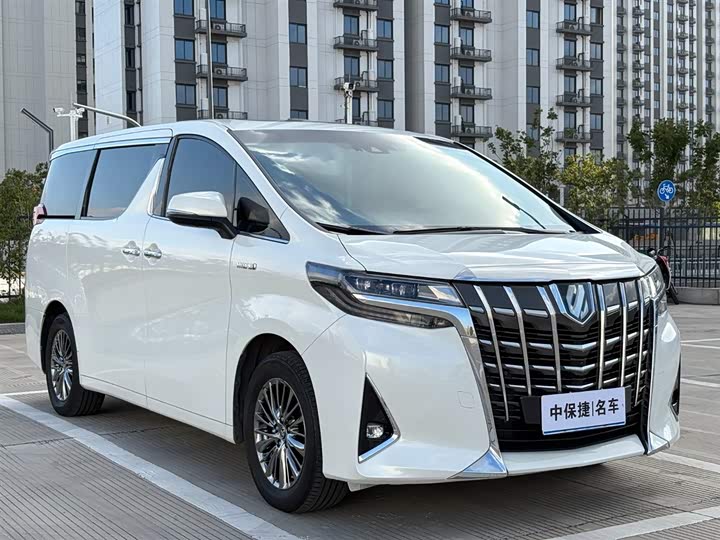 Фото 2 - Toyota Alphard