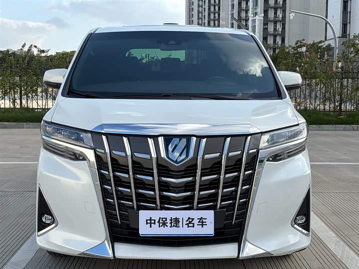 Фото 3 - Toyota Alphard