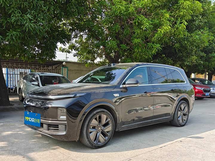 Фото 1 - LiXiang L9