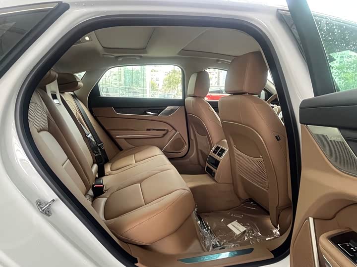 Фото 5 - Jaguar XF L