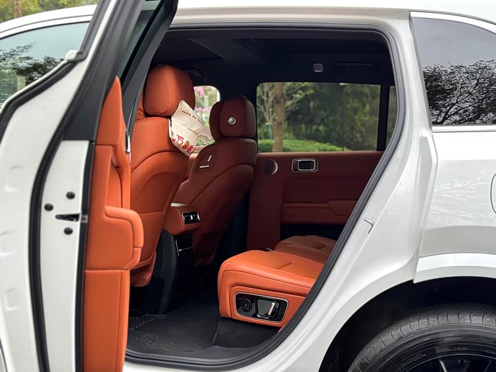 Фото 6 - LiXiang L7