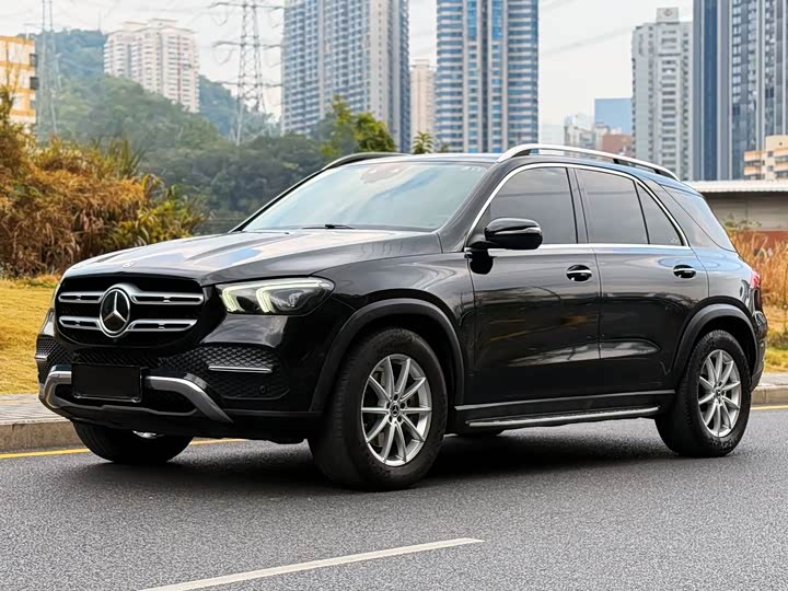 Фото 1 - Mercedes-Benz GLE-Class