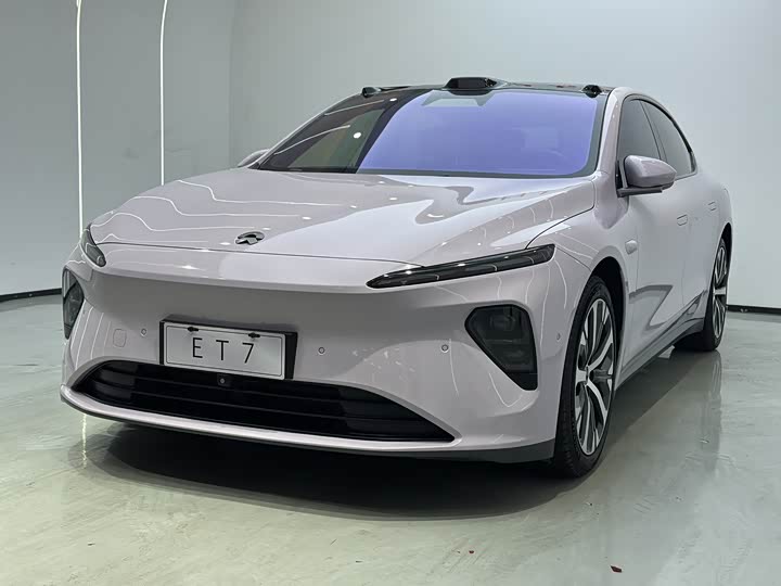 Фото 1 - Nio ET7