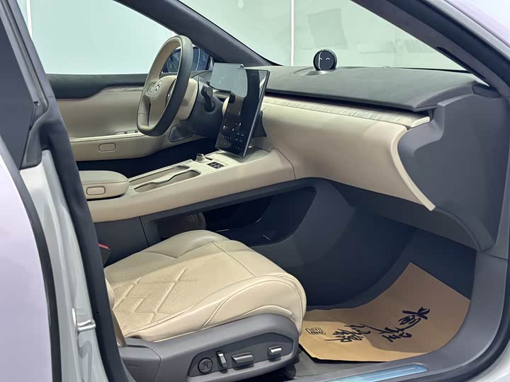 Фото 7 - Nio ET7