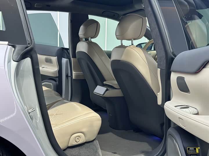 Фото 8 - Nio ET7