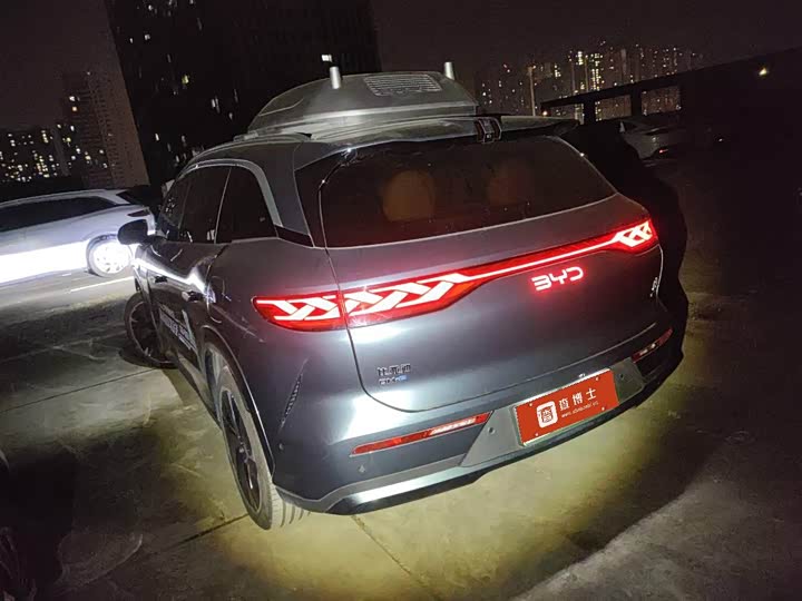 Фото 3 - BYD Tang L