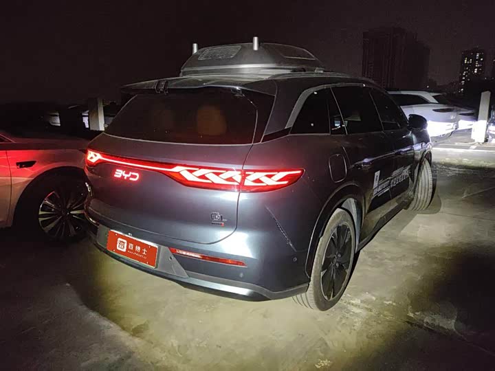 Фото 4 - BYD Tang L
