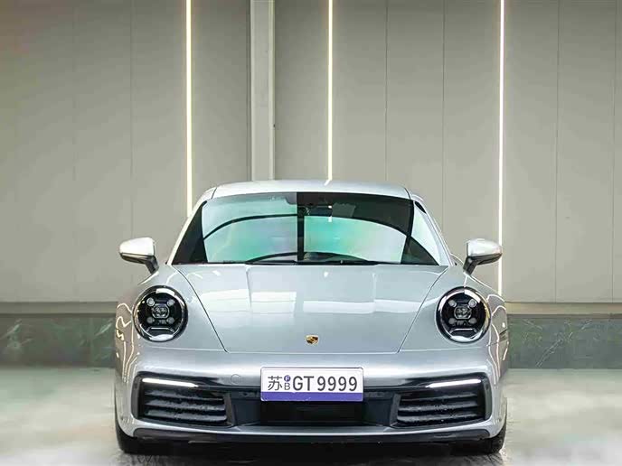 Фото 4 - Porsche 911
