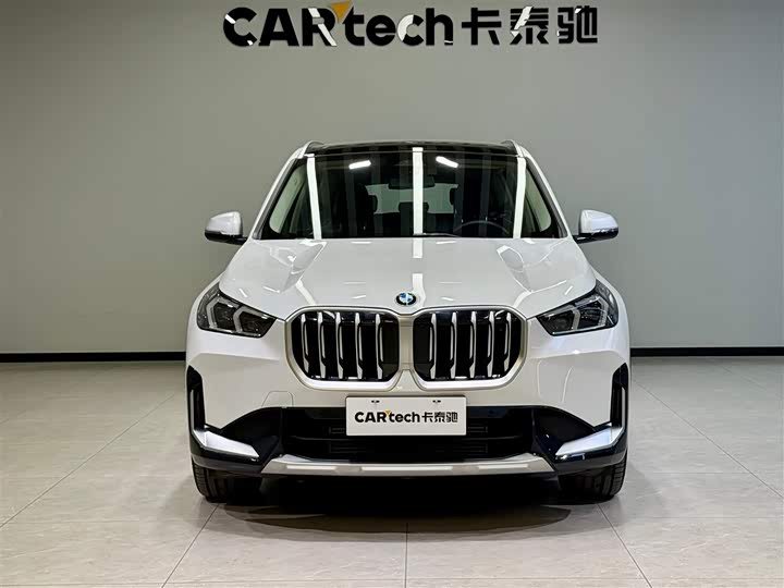 Фото 3 - BMW X1