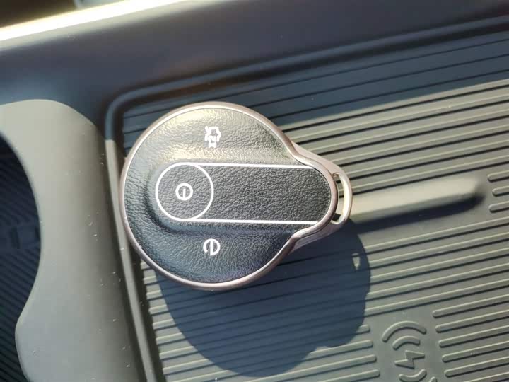 Фото 9 - Bestune 03