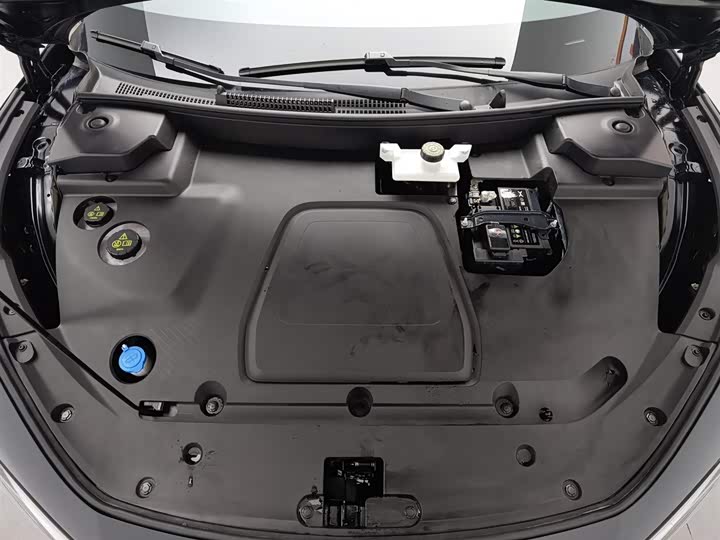 Фото 6 - XPeng Mona M03