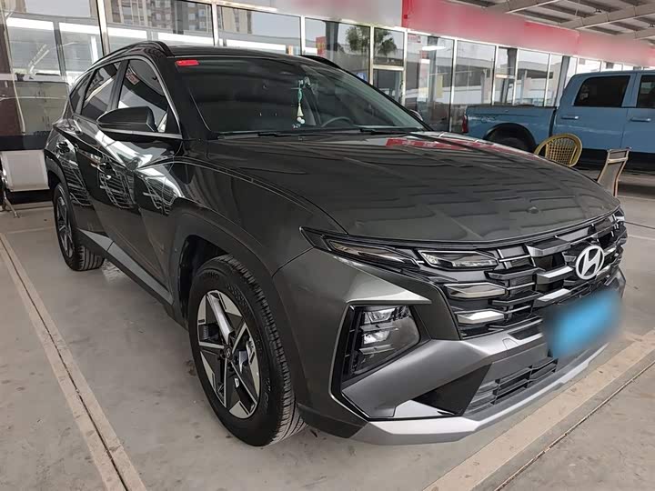 Фото 4 - Hyundai Tucson L