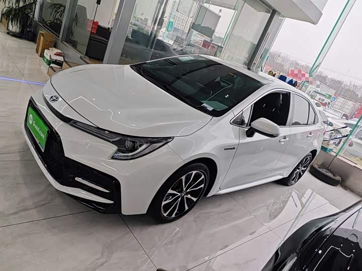 Фото 5 - Toyota Levin