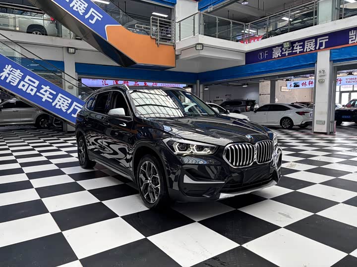 Фото 3 - BMW X1