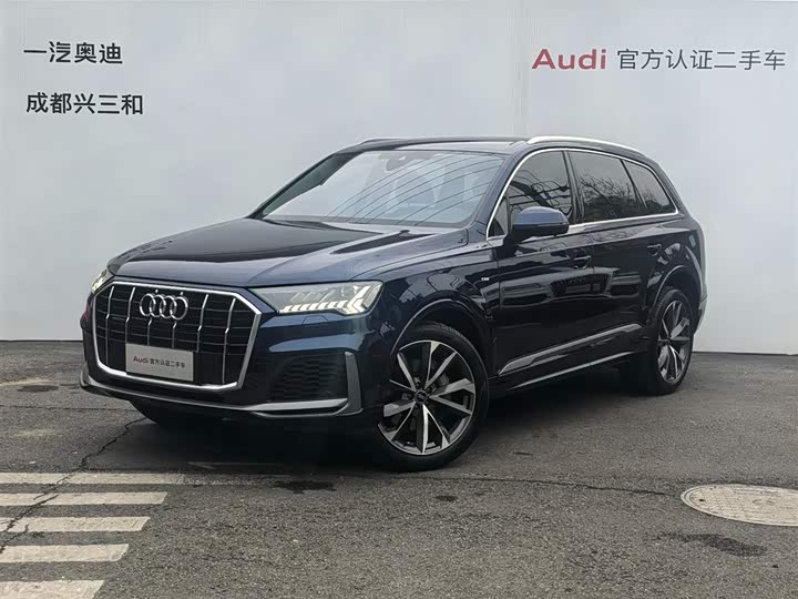 Фото 1 - Audi Q7