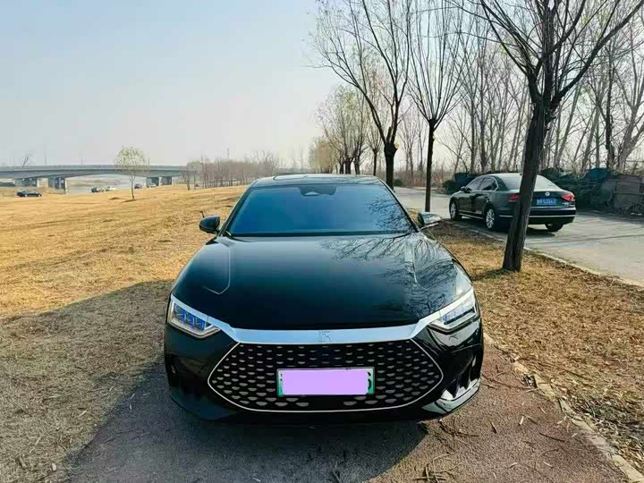 Фото 2 - BYD Han