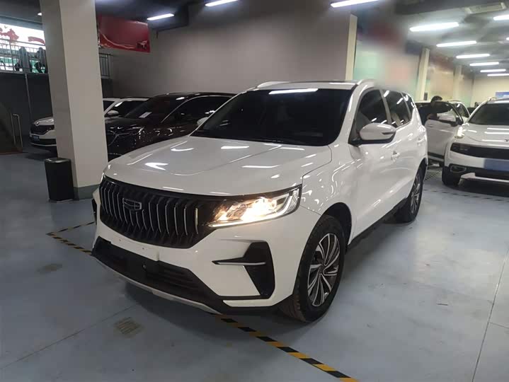 Фото 2 - Geely Vision X6