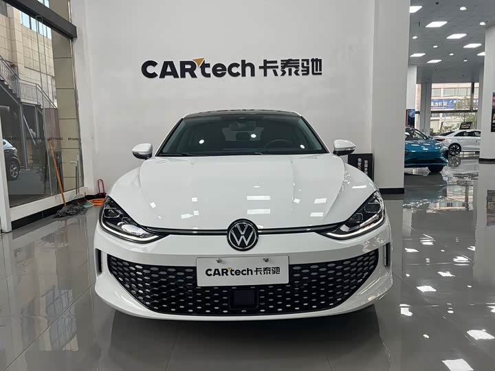 Фото 2 - Volkswagen Lamando L