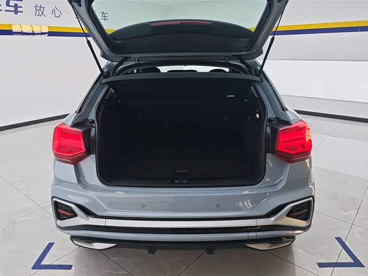 Фото 4 - Audi Q2L