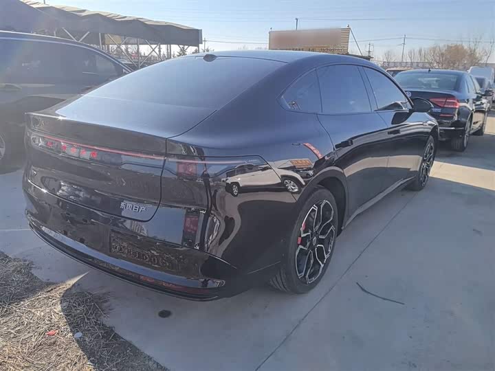 Фото 7 - Nissan N7