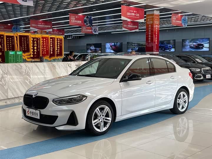 Фото 1 - BMW 1 Series