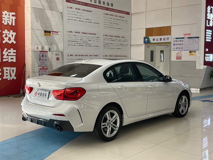 Фото 7 - BMW 1 Series