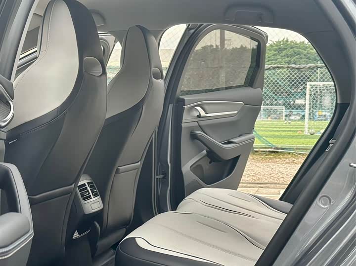 Фото 5 - BYD Destroyer 05