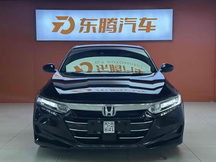 Фото 2 - Honda Accord