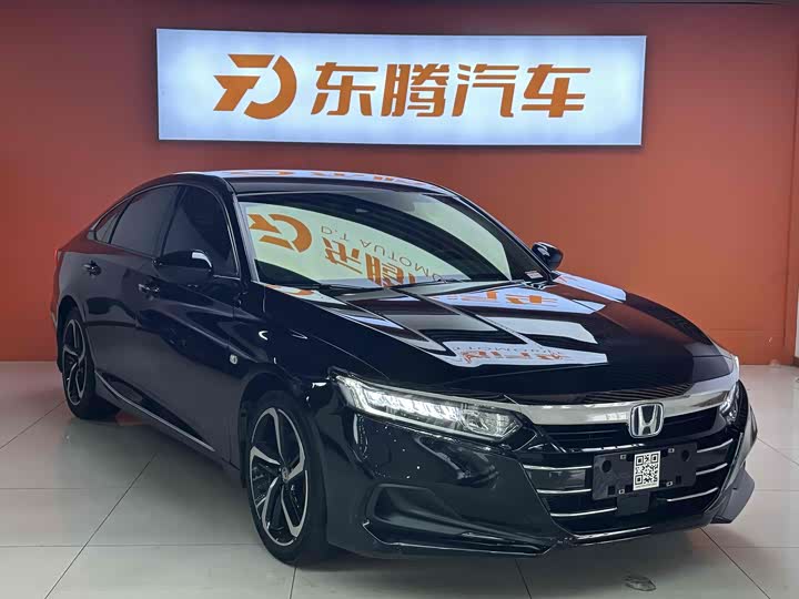 Фото 3 - Honda Accord