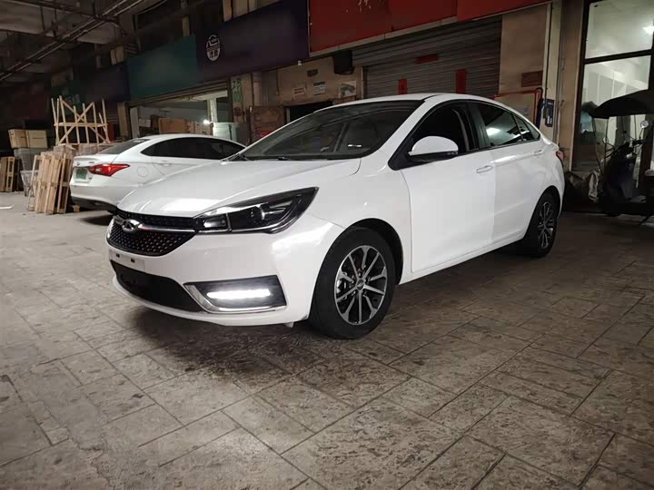 Фото 1 - Chery Arrizo 5