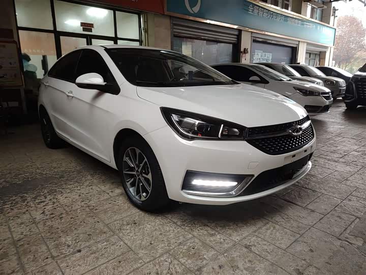 Фото 4 - Chery Arrizo 5