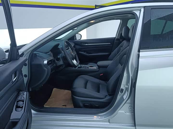 Фото 9 - Nissan Teana