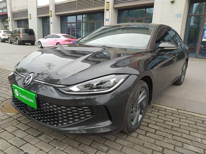 Фото 1 - Volkswagen Lamando L